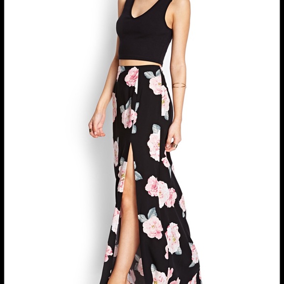 Forever 21 floral side slit maxi skirt - Picture 3 of 12
